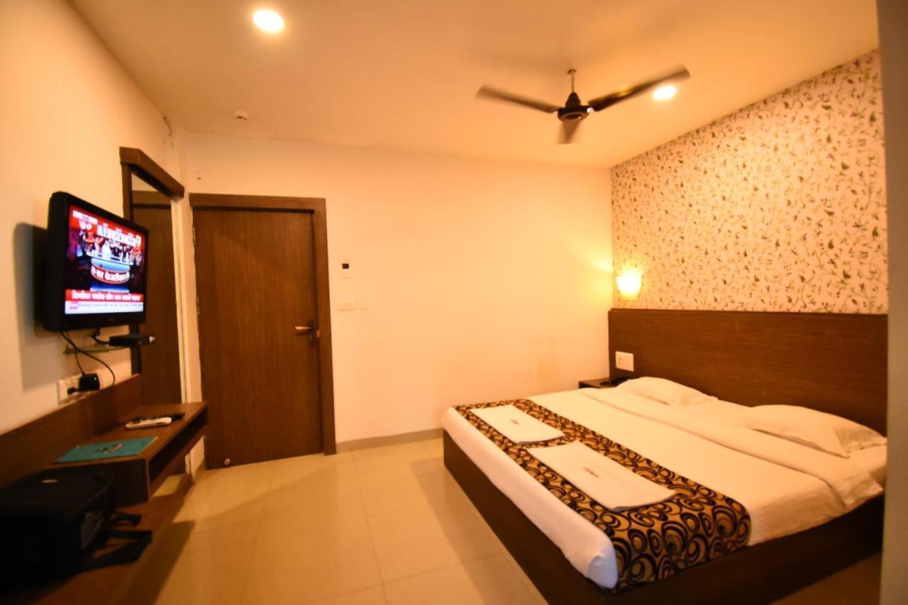 Hotel Campal Panaji Exterior foto